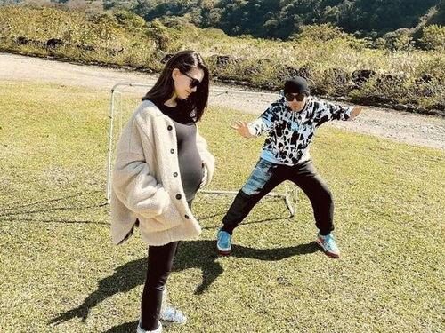 杰伦三胎爆料视频大全集,揭秘星爸育儿日常